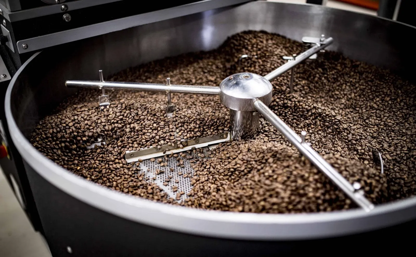 Industrial private label coffee plant — Transxpo roasting and packaging